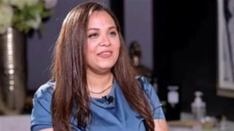 دنيا سامي: رحمة أحمد بتقول “إفيهات” من تحت جهاز الرعاية