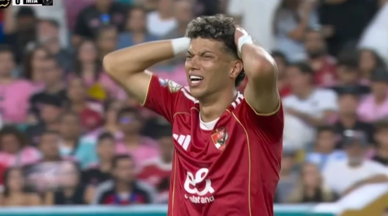 أمراض مزمنة تسببت في إنهاء مسيرات لاعبي كرة القدم