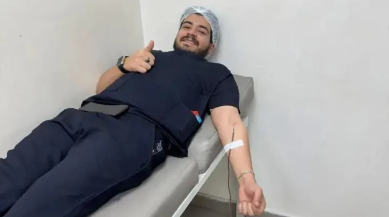 طبيب ينقذ طفلاً في معهد ناصر بتقديم ما عجز والداه عن توفيره.