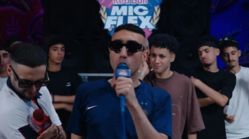 أبو الأنوار وموسى سام.. مواجهة وتحد على الإيقاع في "مايك فليكس"