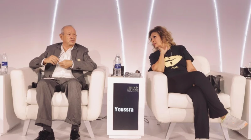 نجيب ساويرس في مؤتمر مهرجان الجونة: أشاهد فيلمين قبل النوم