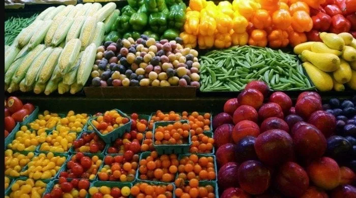 أسعار الفواكه والخضروات اليوم الثلاثاء 16 سبتمبر 2025: كم ثمن العنب؟