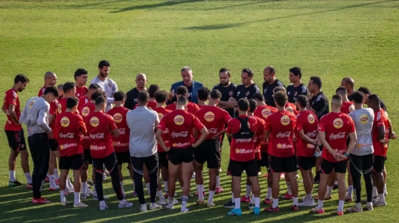 اجتماع عاجل في الأهلي عقب مواجهة إنبي.. وشوبير يدعو لتصعيد اللاعبين الناشئين