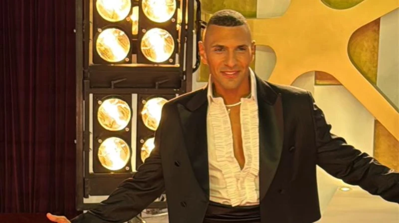 حسن أبو الروس يكشف لـ"افاق عربية" سر إطلالاته الغريبة