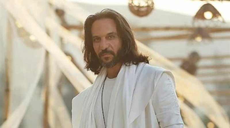 ذكرى ميلاد بهاء سلطان الـ54.. رحلة فنية كاد ينهيها "عقد احتكار"