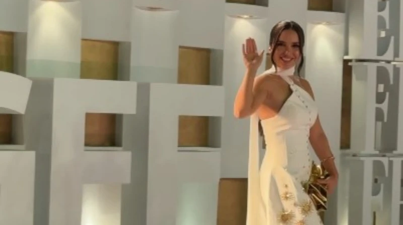 من تختار رنا رئيس كعائلتها الفنية؟ إجابة مفاجئة في مهرجان الجونة