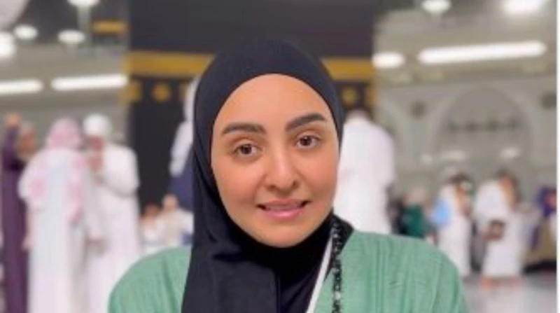 هلا رشدي: بابا قال لي معنديش بنات تلبس الحجاب وتقلعه