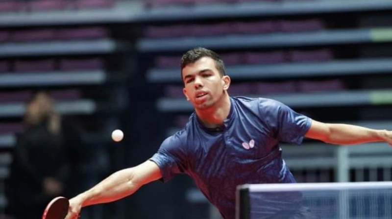 "افاق عربية" تستعرض أرقام محمود أشرف بتنس الطاولة، واسطة ولا بدراعه؟