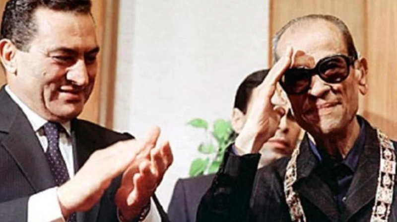 3 أدباء كرمتهم مصر بـ"قلادة النيل"