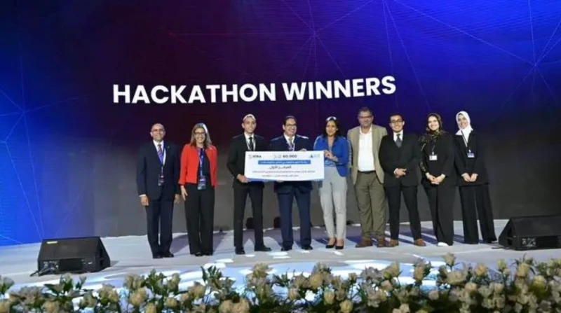 تطبيق إلكتروني يساعد المحامين، كيف فاز طلاب كلية الحقوق بجائزة هاكاثون؟