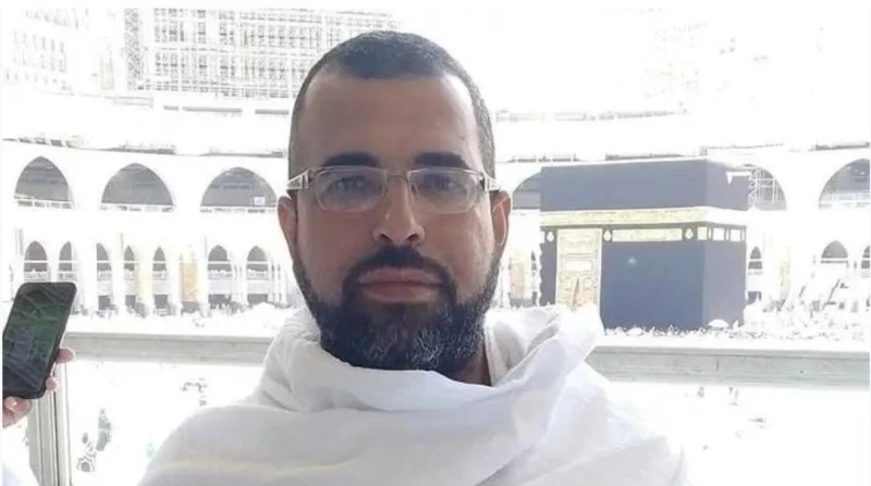 بعد وفاته بمطار جدة، أسرة إسلام لطفي توافق على دفنه في السعودية (خاص)