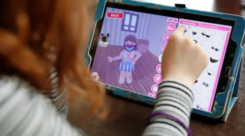 بعد حظر "روبلوكس" في العراق، علاقة الألعاب الإلكترونية بتشتت الانتباه