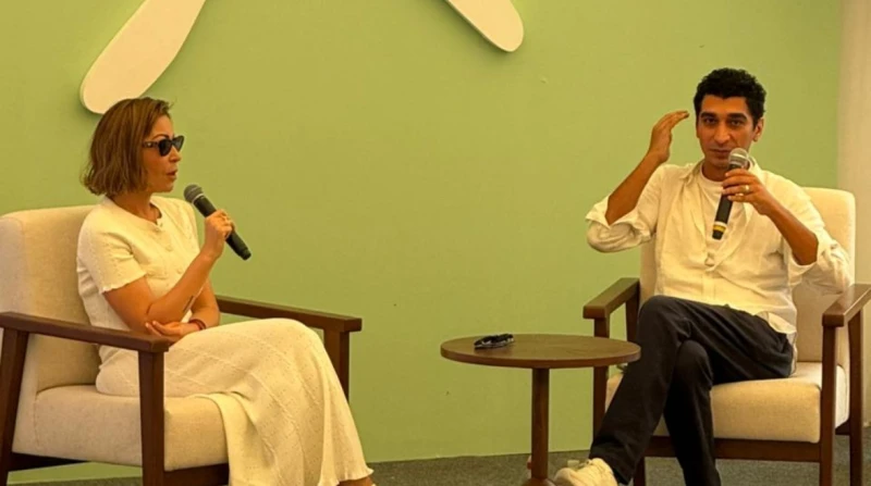 منة شلبي تخطف الأنظار بإطلالة أنيقة بين البساطة والرقي بمهرجان الجونة 2025