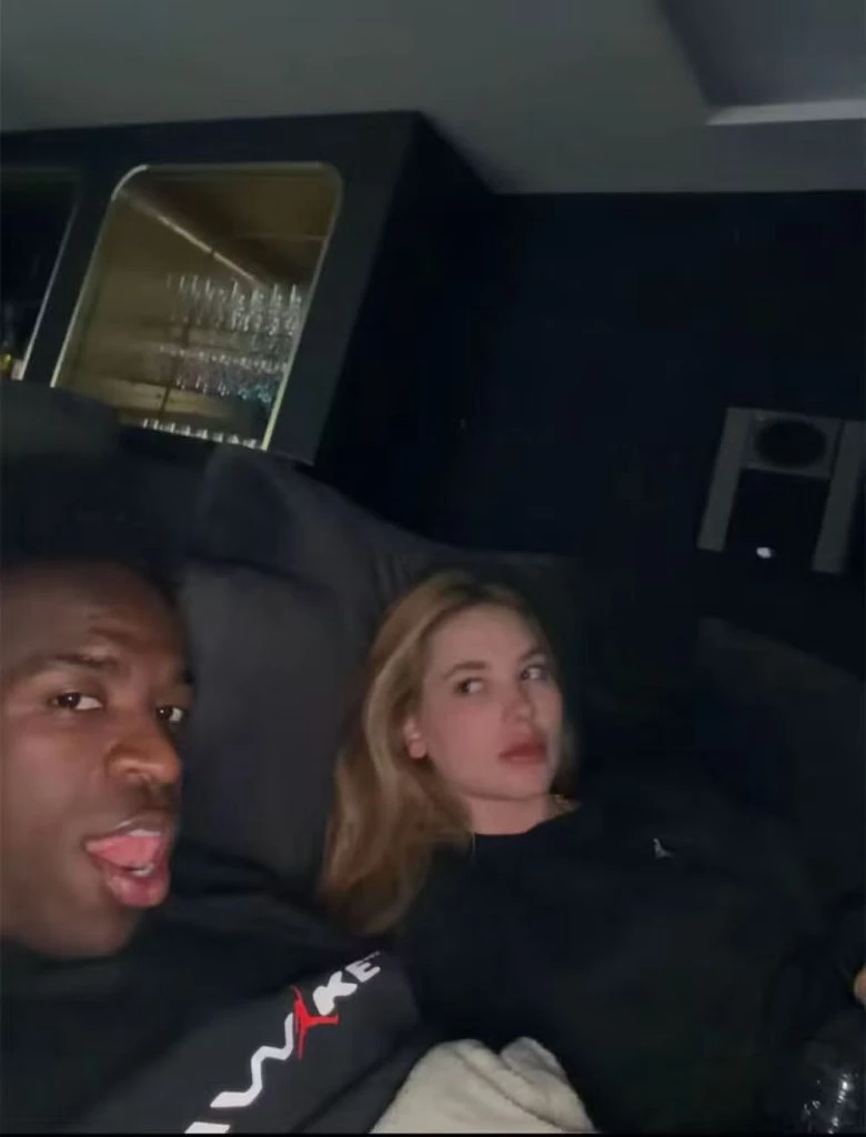 فيرجينيا تقولها صريحة: أنا وفينيسيوس سمنة على عسل