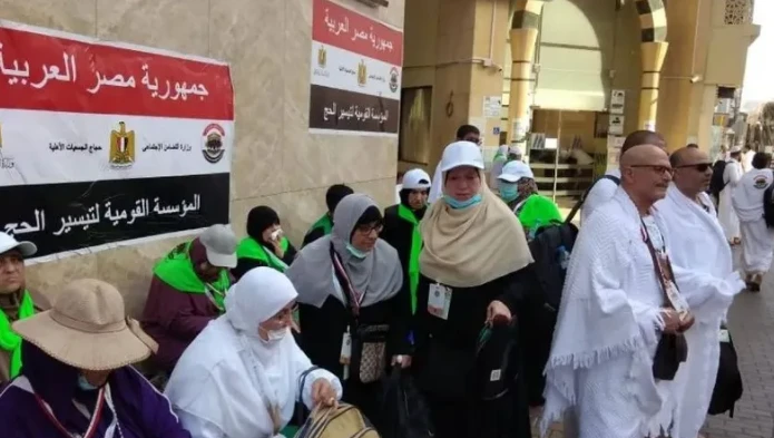 سكاي نيوز عربية: شركات رحلات حج وعمرة “وهمية” في قبضة الأمن المصري