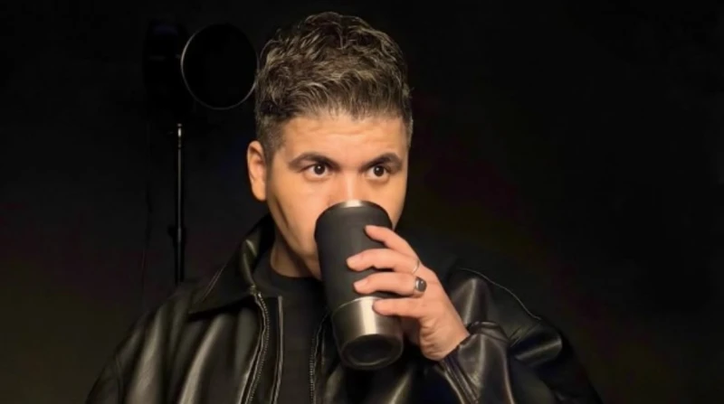 بعد أزمة ألبومه، عمر كمال يطلق مسابقة بقيمة 100 ألف جنيه