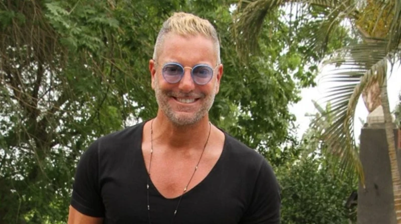 بعد نجاح "جوازة توكسيك"، تامر هجرس يتعاقد على "عيلة دياب ع الباب"