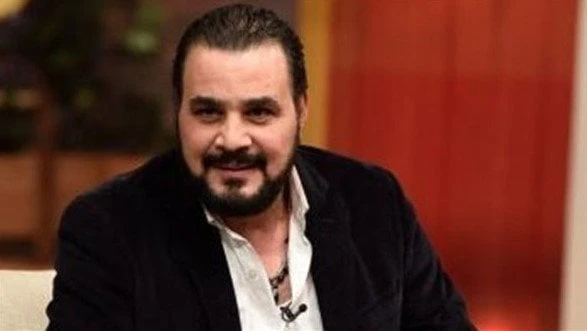 مجدي كامل يقدم الدعم لتامر حسني بعد إجرائه جراحة عاجلة إثر أزمة صحية