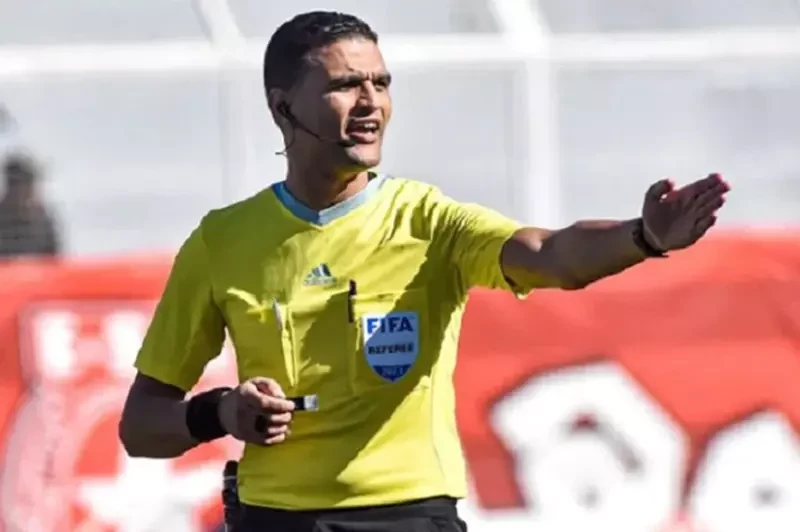 التونسي محرز المالكي حكماً لقمة الأهلي وشبيبة القبائل