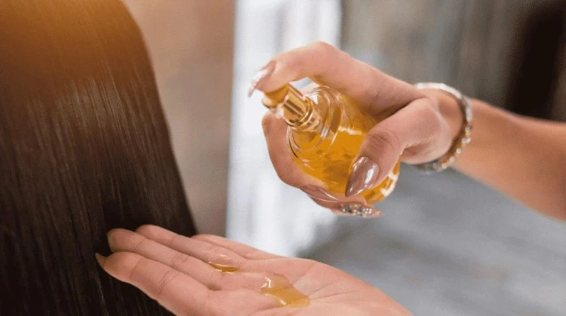 أفضل 3 زيوت للشعر في الشتاء وخطوات الاستخدام لنتيجة أكثر فعالية