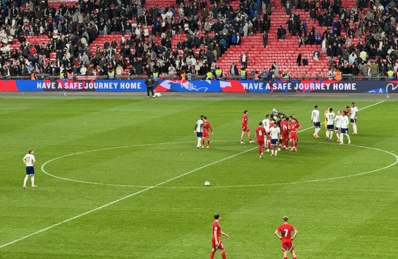 كمبيوتر خارق يتنبأ بالمفاجأة الكبرى.. إنجلترا إلى نهائي كأس العالم 2026