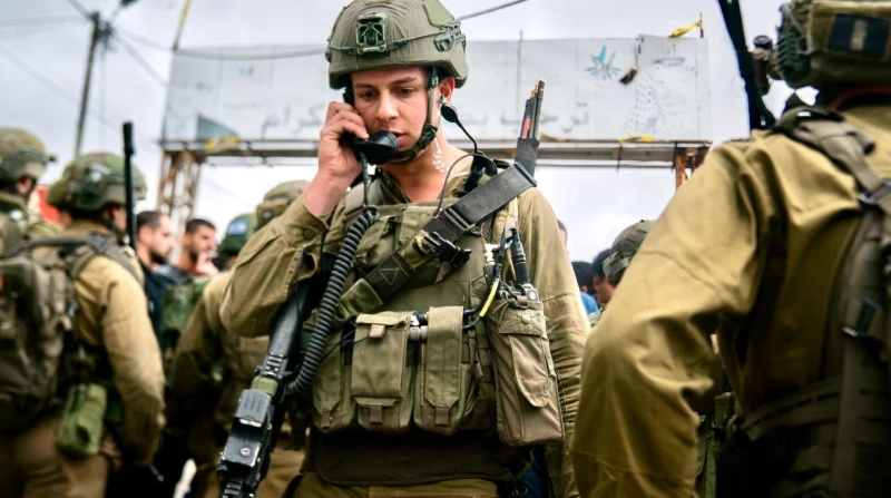 مسح فوري للمنشورات، إسرائيل تستخدم الذكاء الاصطناعي لمواجهة تسريبات الجنود