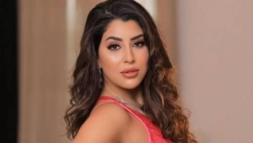 أيتن عامر ترد على والدة شيماء جمال بعد عرض «ورد وشوكولاتة» بشكل مفاجئ