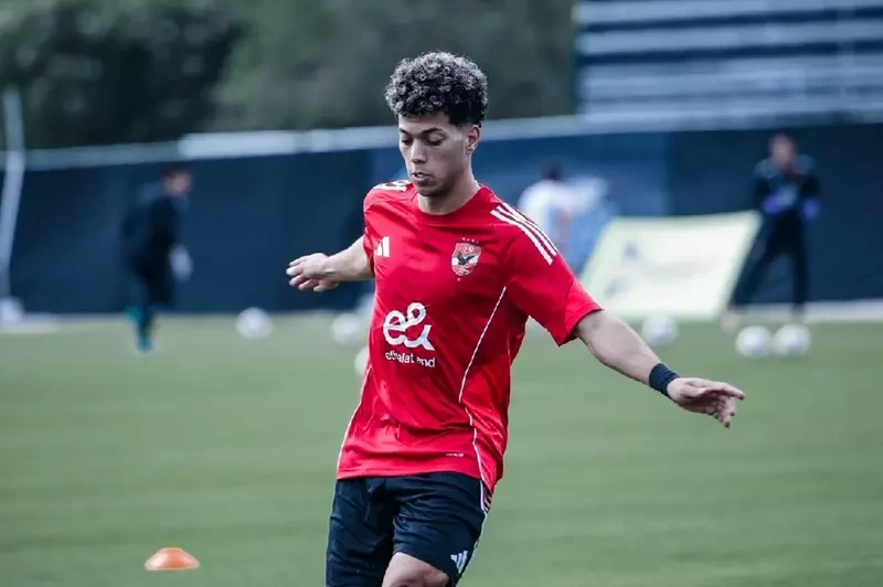 إمام عاشور يظهر مع الأهلي بعد 69 يوم غياب