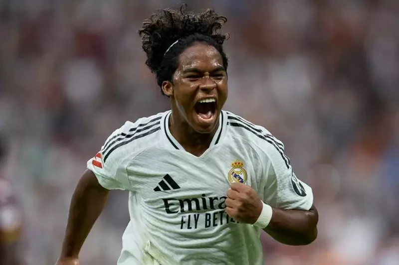 تفاصيل إعارة إندريك من ريال مدريد إلى ليون الفرنسي