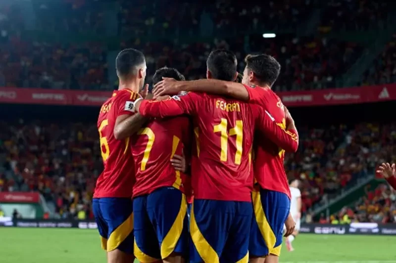 تشكيل قمة إسبانيا وتركيا في تصفيات كأس العالم