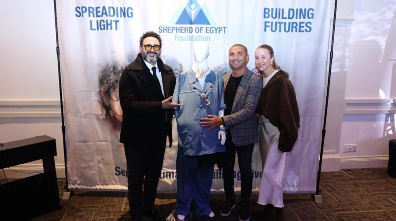 أكرم حسني يتبرع ببدلة “أبو حفيظة” لصالح “راعي مصر”