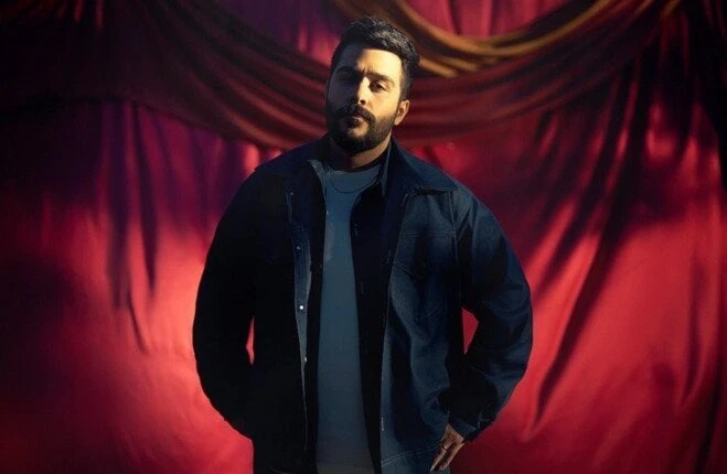 أحمد كامل يعود لجمهوره بعد عام بعيد بألبومه الجديد «لسه حي»