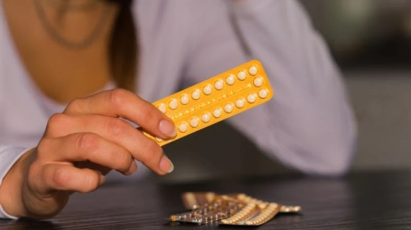 بين الفاعلية والمخاطر، حبوب منع الحمل الصغيرة تهدد النساء بسرطان الثدي