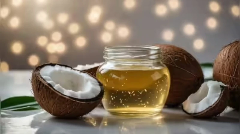 بعد زيادة حالات الغش، 5 علامات لاكتشاف زيت جوز الهند النقي