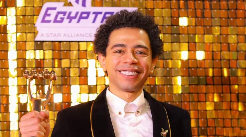 أحمد سلطان: اشتغلت محفظ قرآن، وعملت كل أخطاء أبناء جيلي