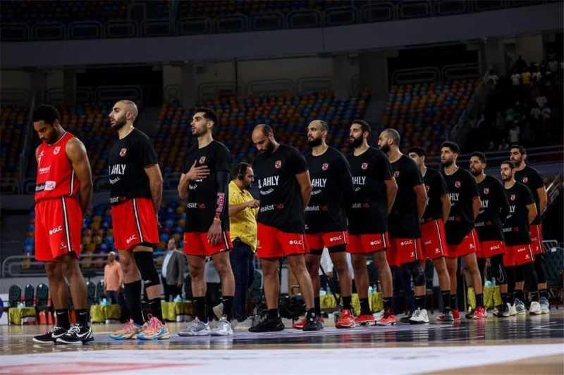 سلة الأهلي تتحدى الاتحاد في نهائي دوري المرتبط