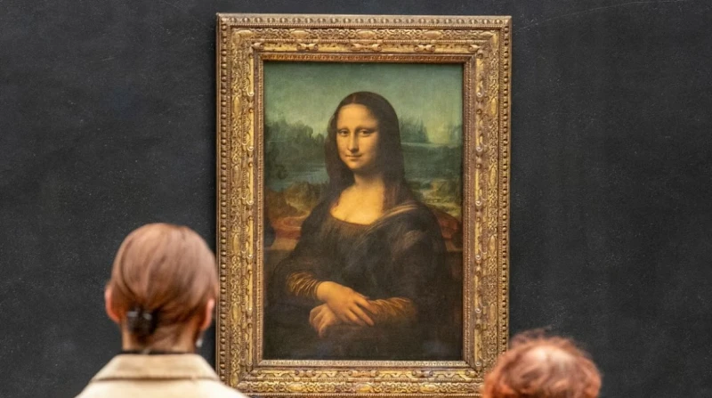الموناليزا عارية في بيتها، مفاجأة تهز فرنسا بعد سرقة متحف اللوفر