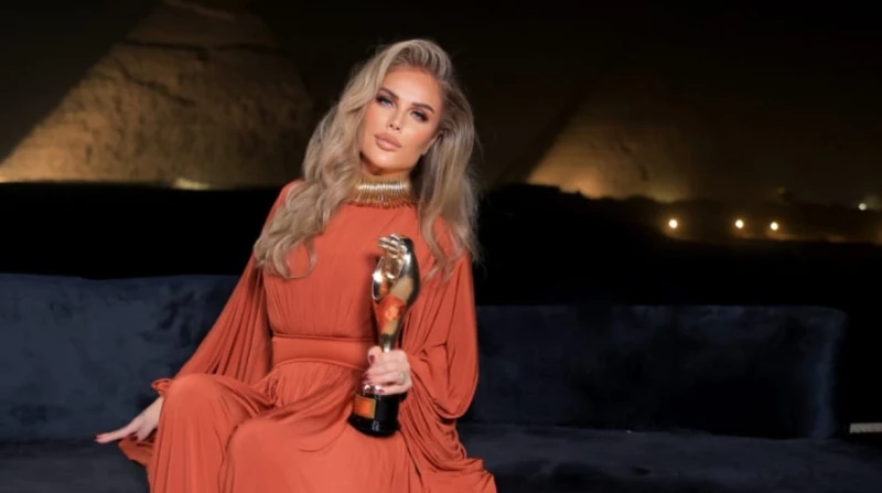 "مصر دائمًا ملهمة"، نيكول سابا تلقي كلمة مؤثرة بعد حصولها على جائزة "ذا بيست"