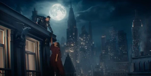 تامر حسني يعود بقوة بعد أزمة صحية، ويشعل السوشيال ميديا مع أسماء جلال