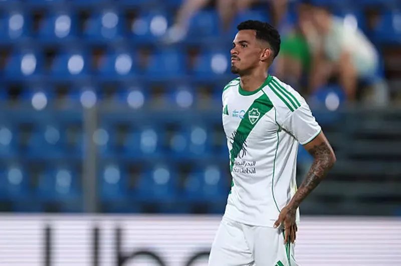 أهلي جدة يستعيد خدمات جالينو بعد التوقف الدولي