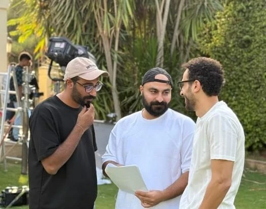 كواليس جديدة تكشفها “Watch it” حول مسلسل “دافنينه سوا” قبل العرض الرسمي