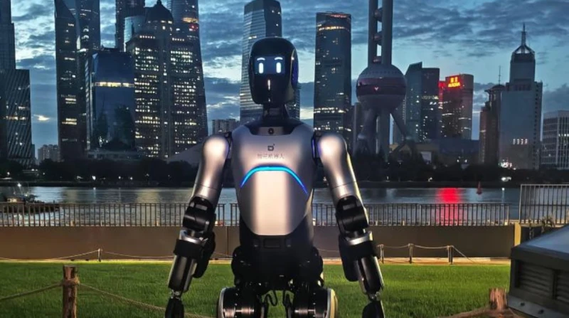 روبوت صيني على شكل إنسان يدخل موسوعة جينيس، ماذا فعل في 3 أيام؟