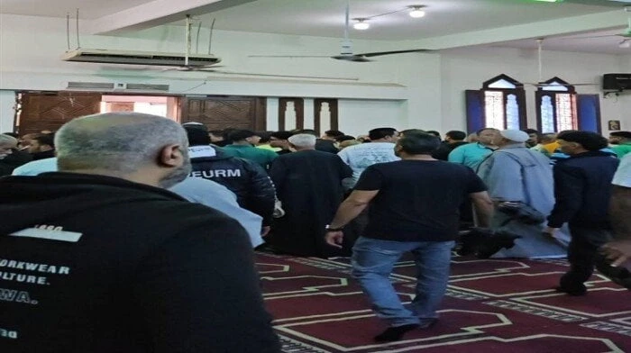 حشد جماهيري كبير يشارك في جنازة إسماعيل الليثي بمسجد ناصر في إمبابة