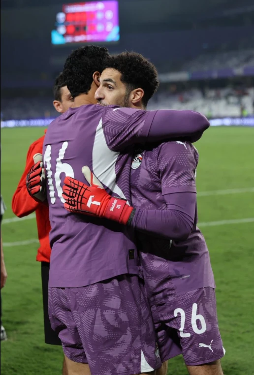 تعليق من اتحاد الكرة على لقطة محمد الشناوى وشوبير فى ودية كاب فيردى