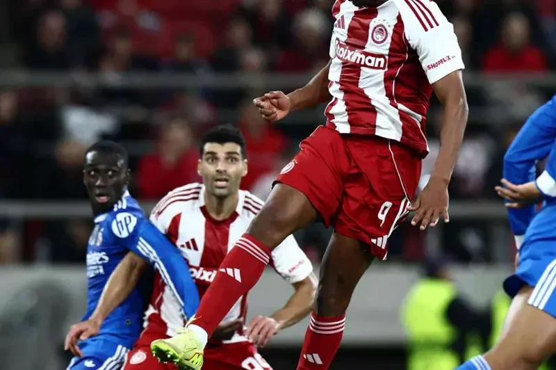 سوبر مبابي يقود ريال مدريد للفوز على أولمبياكوس 4-3