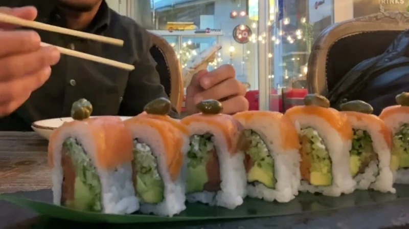 يغذي جسدك وروحك، كيف تتناول وجبة سوشي بطريقة صحية؟