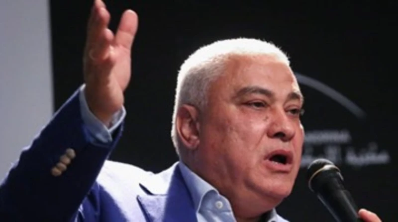 يخدع المواهب الشابة، محمد النقلي يفضح مكتبًا في الإسكندرية ينتحل اسمه