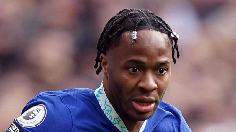 “سترلينغ” في فيلم رعب.. أطفاله معه واللصوص يقتحمون المنزل