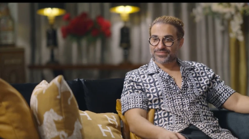 ماذا قال أحمد فهمي عن طليقته منة حسين فهمي؟