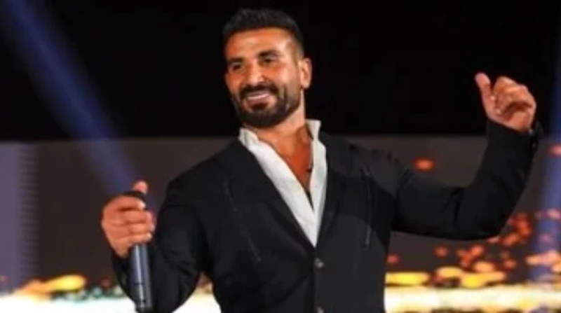 أول تعليق لـ أحمد سعد بعد حادث طريق العين السخنة: سأخرج غدا